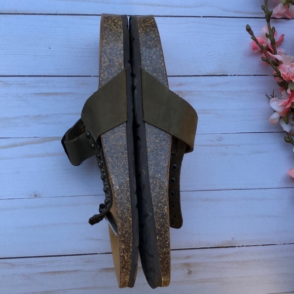 Cristina Francini Thong Leather Sandals Size 8 - Picture 2 of 7